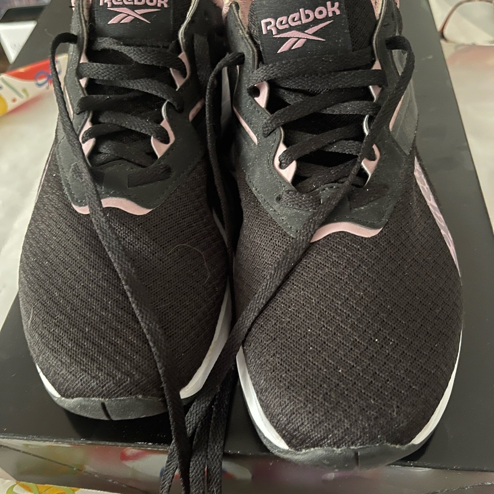 Reebok size 8